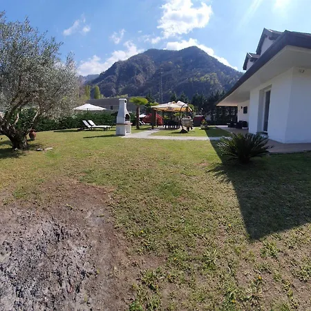 Mariel Maggiore Gasthuis Gravellona Toce